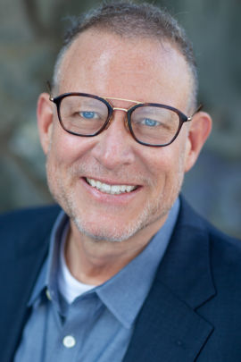 Photo of Dr. Gary Bell