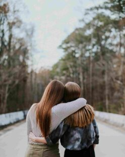 How to Identify and Deal with Codependency in Friendships 3
