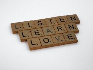 How to Become an Active Listener: Exercises to Cultivate Active Listening as a Habit 3
