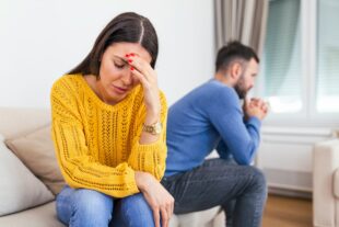 What Are the Signs of Codependent Behavior?
