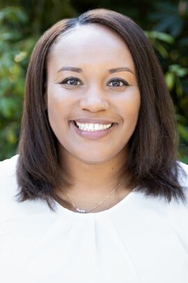Photo of Christina Thompson