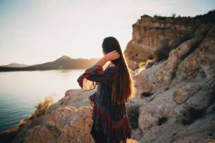 What Is Friendship Abandonment? 1