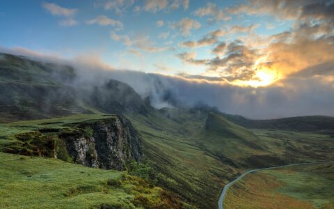 header-image
