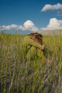 Learning to Sit With the Emotions of Grief 2