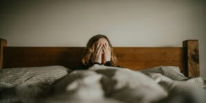 Understanding and Overcoming Nighttime Anxiety 1